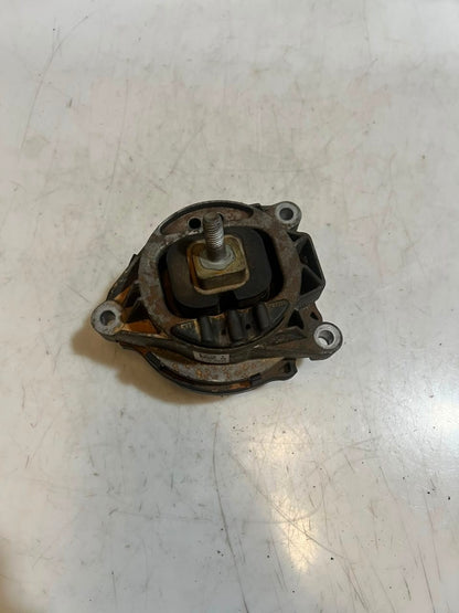 2013-2016 BMW X3 F25 X4 F26 2.0L Engine Mount Left 6868489 OEM