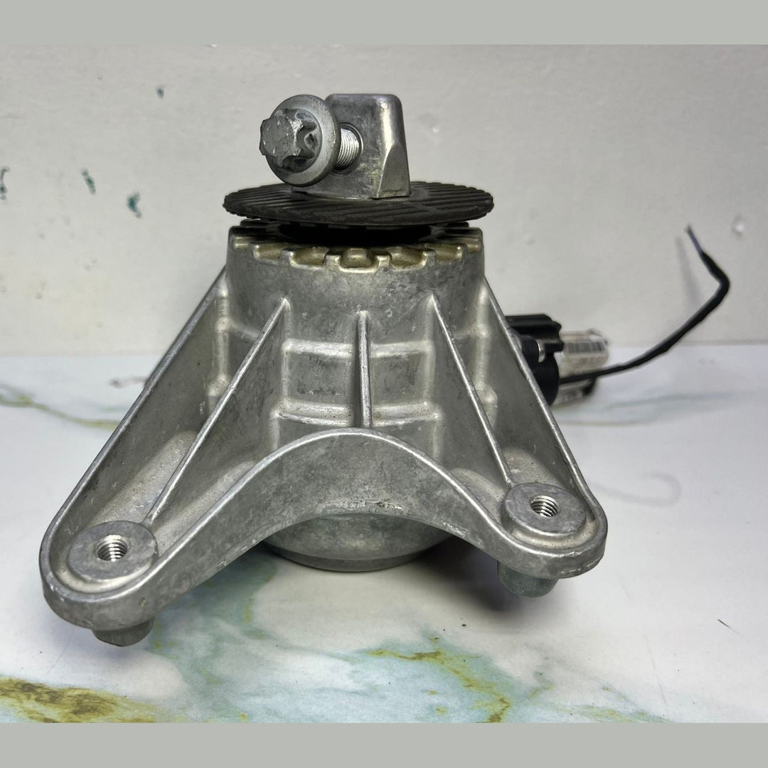 20-24 Mercedes-Benz AMG 63 W167 GLE GLS Engine Mount Right Side A167 2409400 OEM