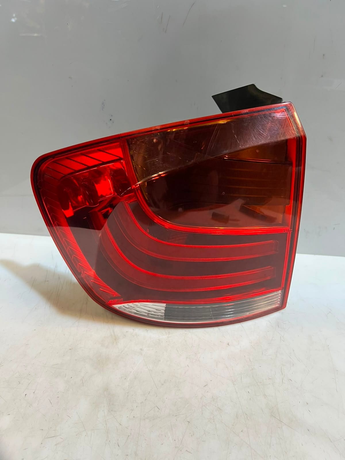 2010-2015 BMW X1 E84 Tail Light, Left SIDE BACK LIGHT 2990109 ECE