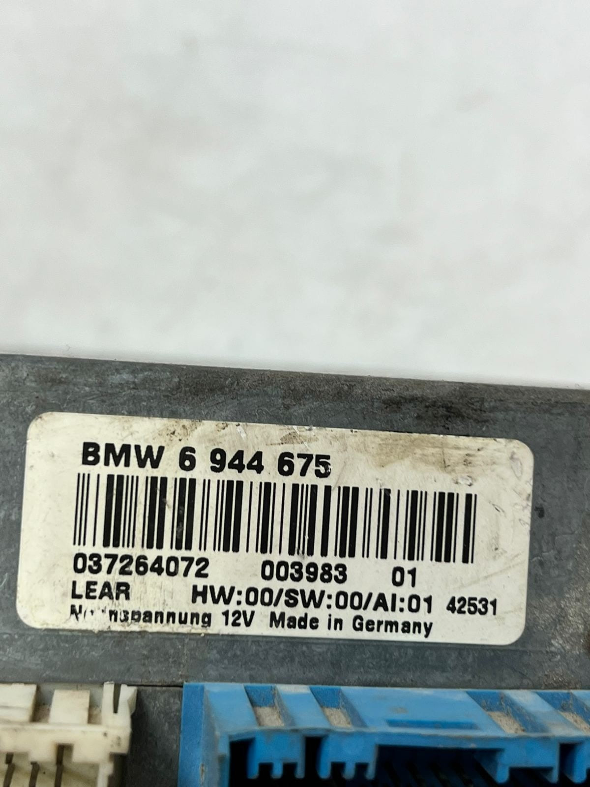 2004-05 BMW 7' 745i 745Li 750Li 760i Rear Video Dvd Control Module 6944675 OEM 