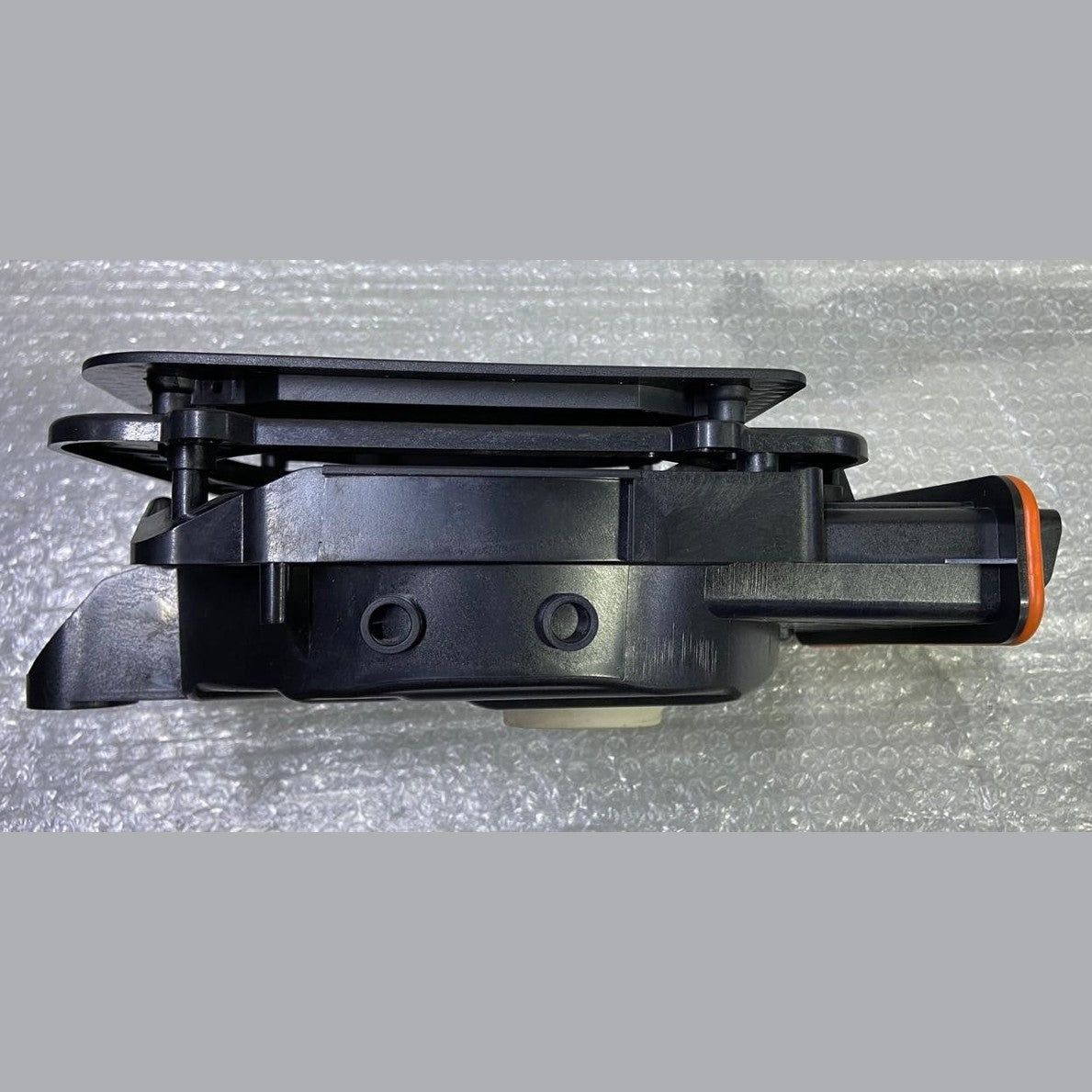 OEM BMW F39 F40 F48 Front Right Subwoofer Central Bass Speaker 7927998