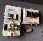 Load image into Gallery viewer, BMW 1 F20 PRE LCI 118i  N13B16A  ENGINE CONTROL UNIT ECU KEY LOCK SET - 8610484
