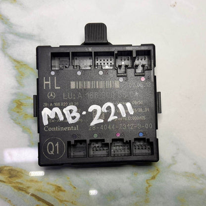 Mercedes-Benz Door Control Module Unit A 1669005504 M-Class W166