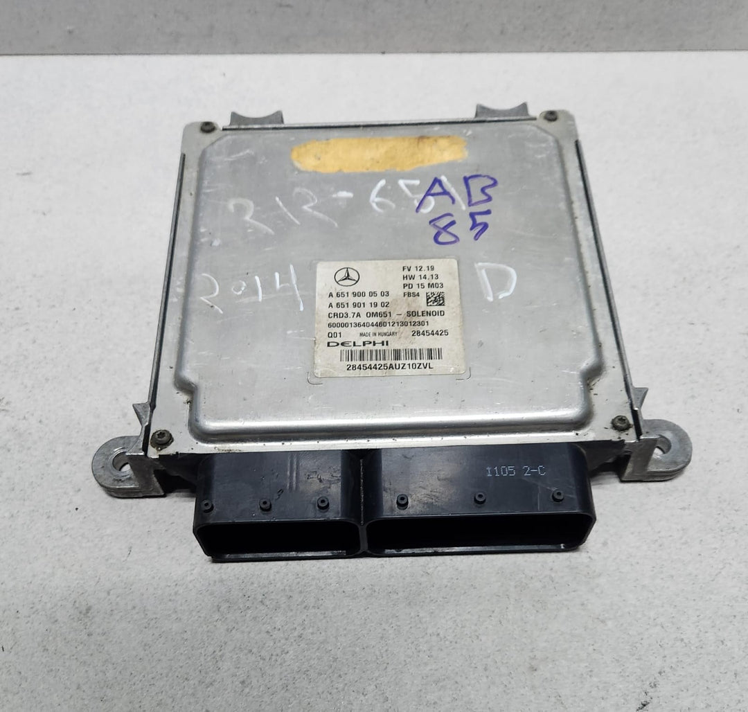 Mercedes Engine Control Unit A6519000503 W212 E220 CDI BlueTec models with OM651