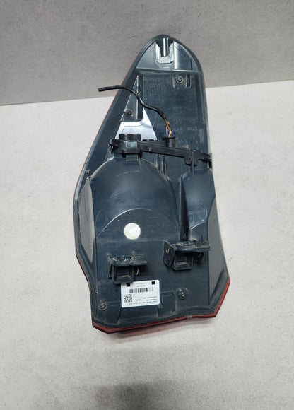 2019-2020 BMW X1 Rear Tail Light 7488546 X1 F48 F49