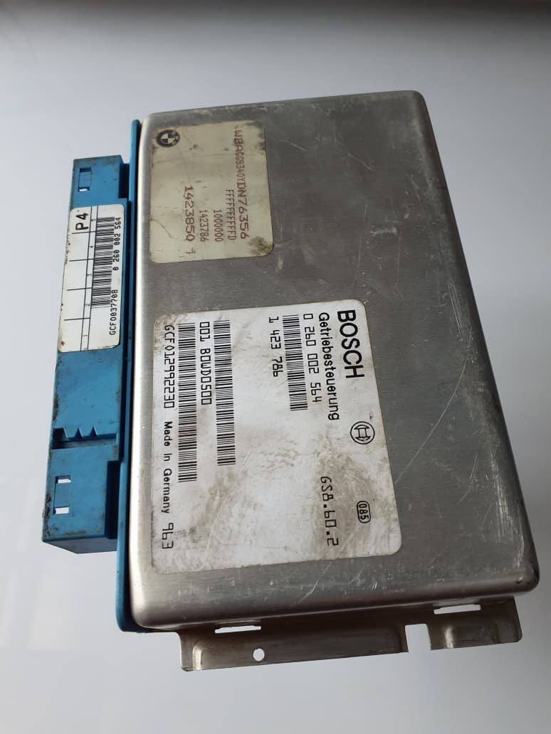 1999-2001 BMW 540i Transmission Control Module 1423786 E38 and E39 models