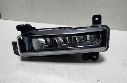 2015-2022 BMW X1 Front Right Fog Light 8089526 X3 X4 OEM