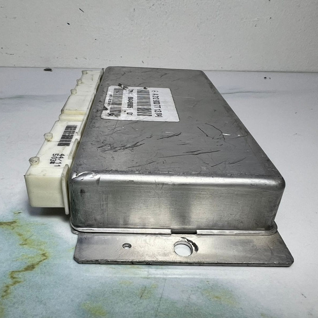 2012-2018 Mercedes-Benz CLS550 Air Suspension Control Module A2129007713 W218