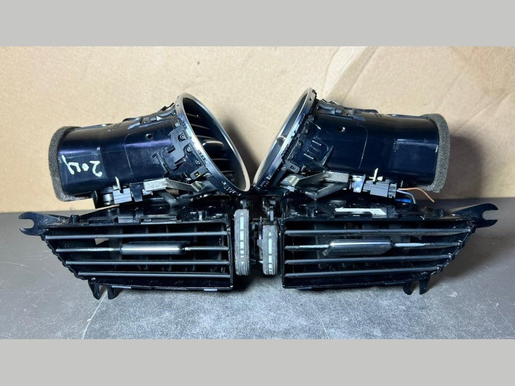 12-14 Mercedes W204 C300 C250 Front Center Dashboard  Heater A/C Air Vent Set