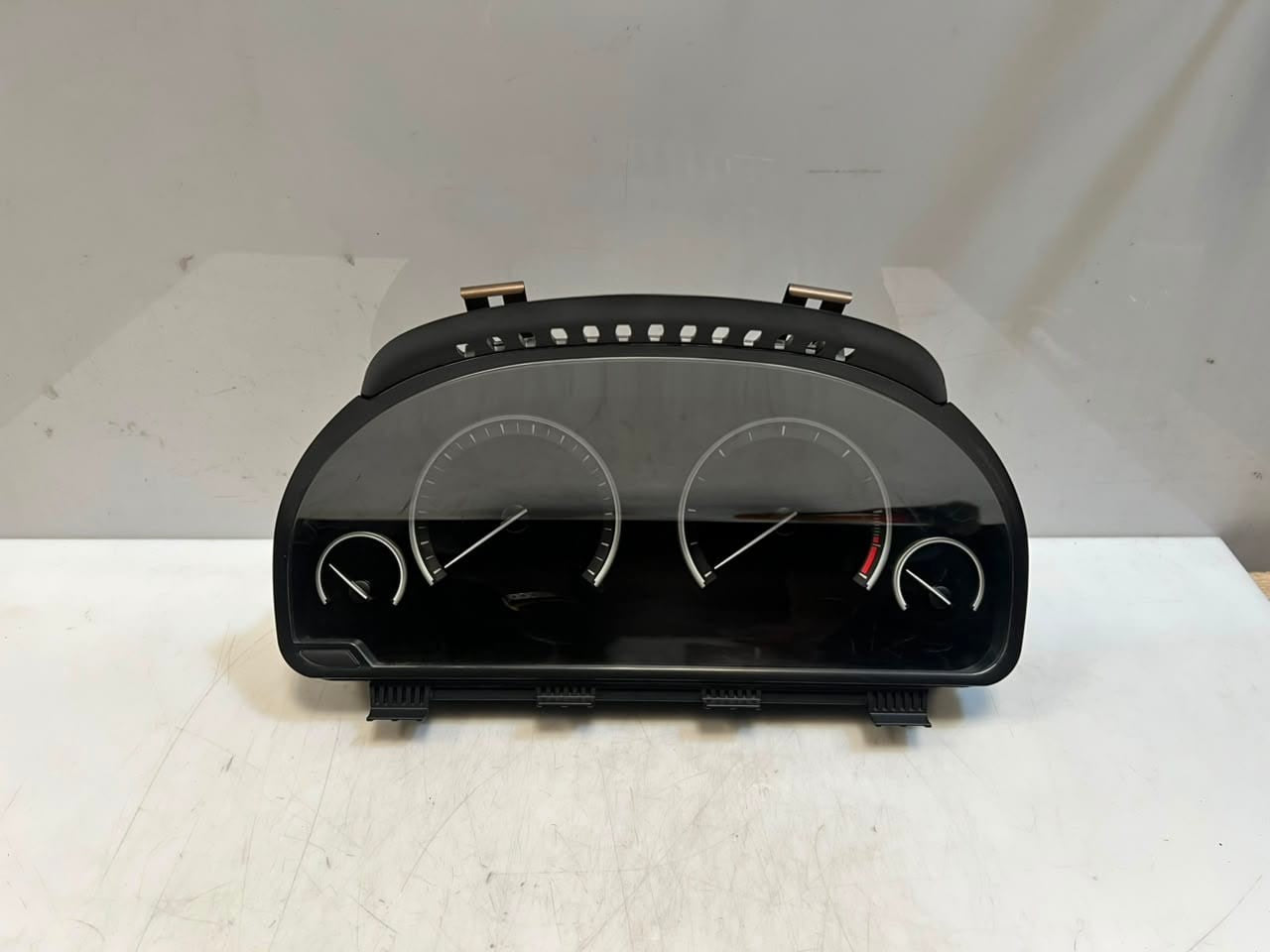 2013 BMW 5 GT F07 Instrument Cluster SPEEDOMETER 9312041 OEM
