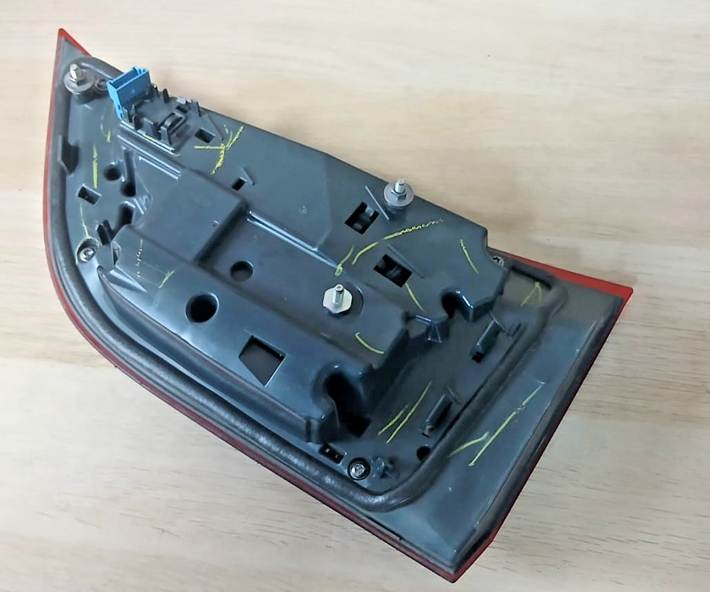 BMW X5 F15 F85 Rear Left Driver Side Inner Taillight LED Lamp 2014-2018 OEM