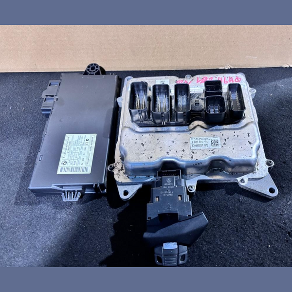 BMW Z4 X1 E84 N20 Engine Unit ECU Kit DME 8602914 CAS 3+Key Automatic OEM