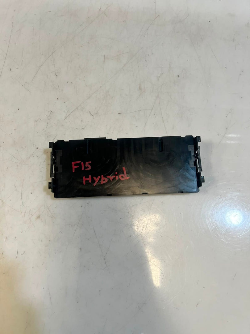 BMW i3 X5 330e 530e High Voltage Battery Monitoring Control Module 7536535
