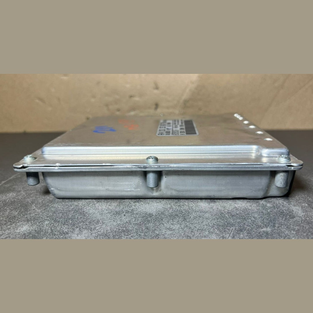 02-09 Mercedes W211 E-Klasse Motorsteuergerät Gerät ECM ECU A113 1538679 OEM