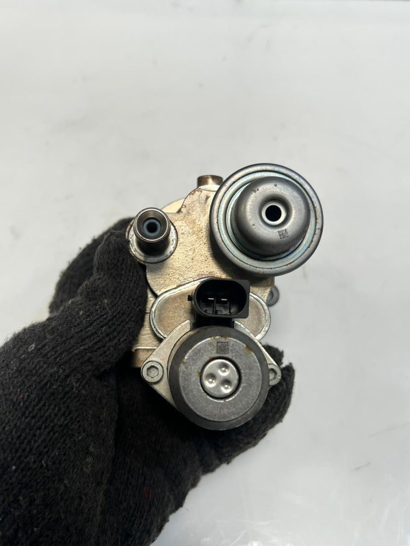 BMW N54 N55 E90 E92 E60 E71 Z4 X3 X5 X6 135i High Pressure Fuel Pump 7613933 OEM