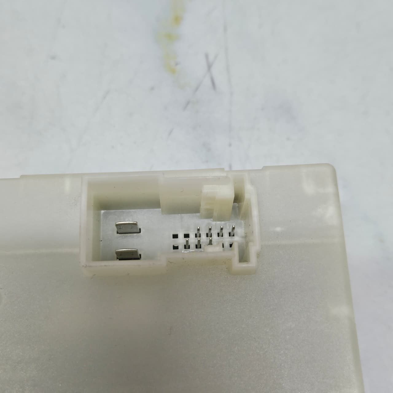 OEM 2017 BMW X5 G05 Tailgate Control Module 9451483 OEM
