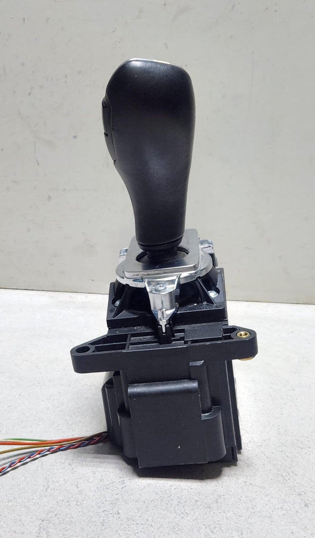 2008 BMW X5 Gear Selector Shifter 9149017 X5 E70 and X6 E71