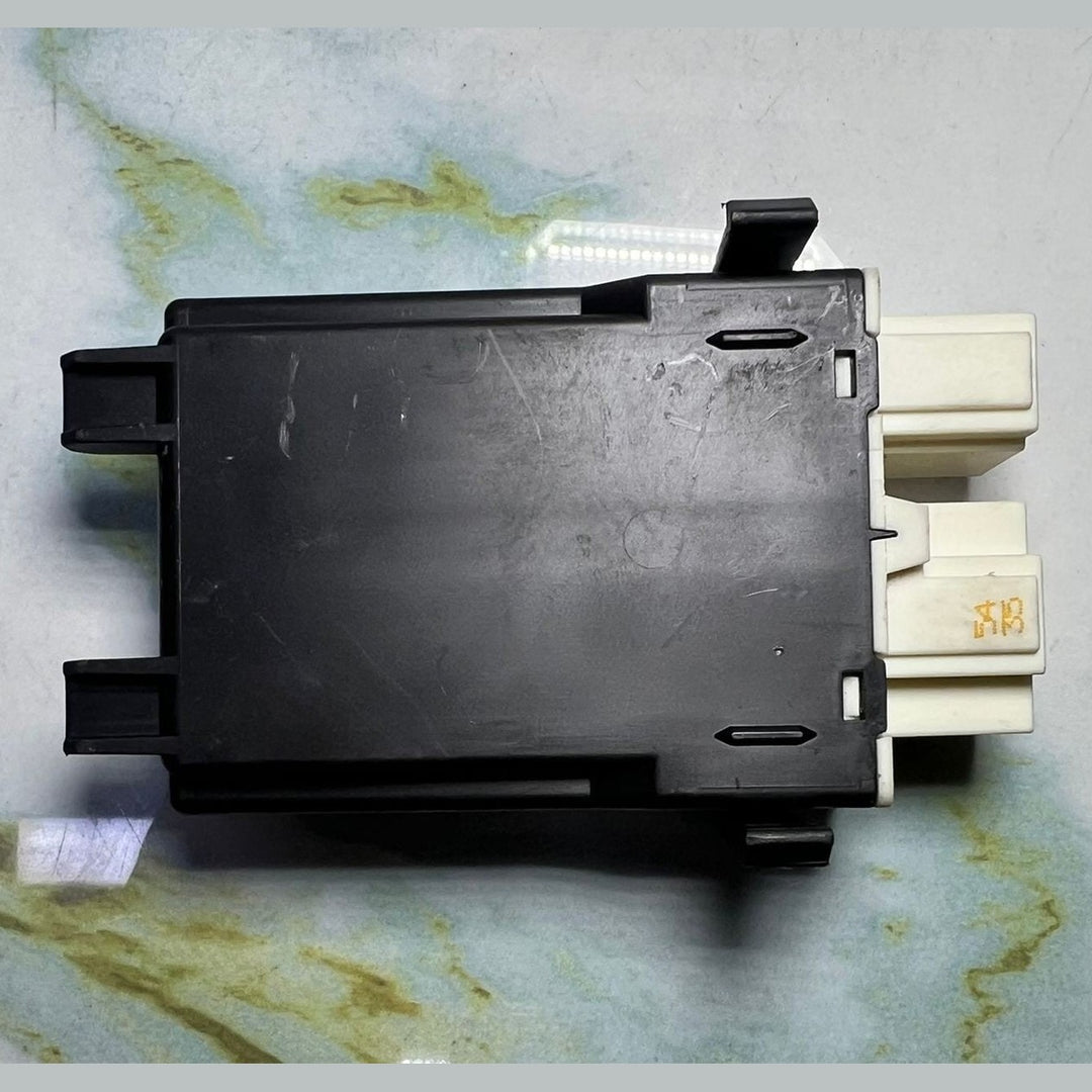 Mercedes Seat Control Module A2059004607 W205 C Class W447