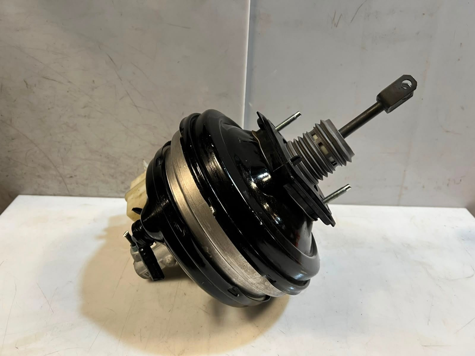 BMW F01 F02 F06 F07 GT F10 F11 F12 F13 Power Brake Booster 6786685 LHD OEM