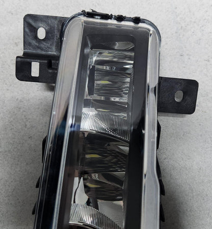 2020-2024 BMW 320i Fog Light LED Left 7433787 3 Series G20 G21 and 2 Series F44