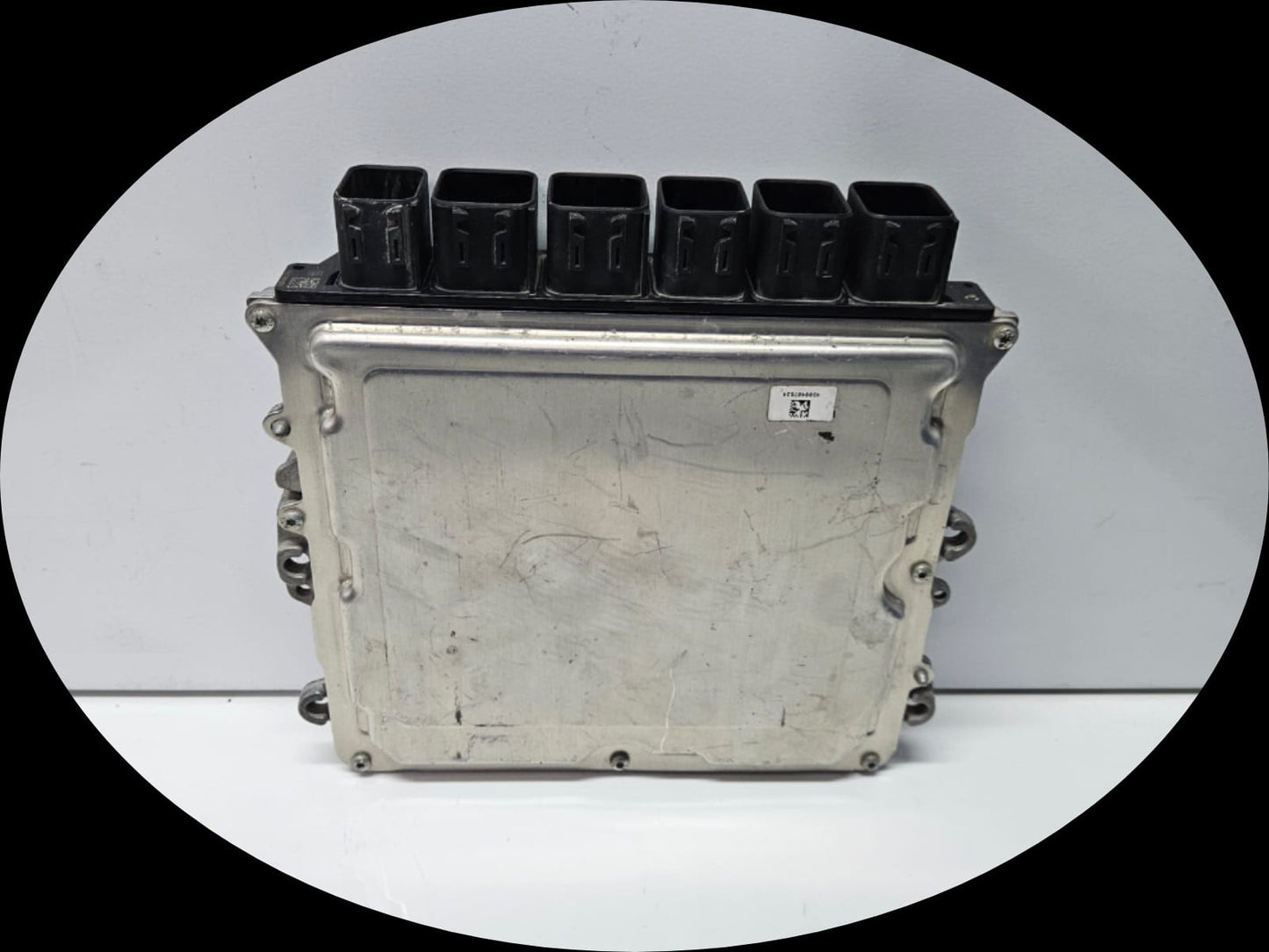 9423432-2018-19 BMW 530i G11 G12 G30 B46 B48 Engine Control Module Unit DME OEM