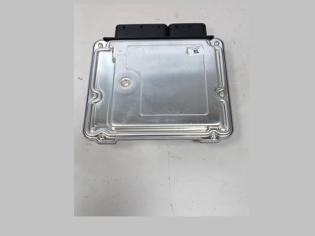 BM X3 F25 N47N ENGINE CONTROL UNIT MODULE DDE 8576344