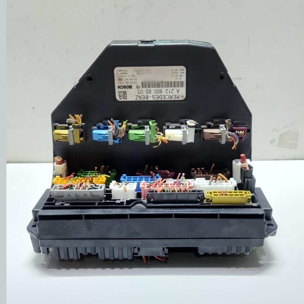 2009-2013 Mercedes-Benz E350 SAM Control Unit Fuse Box A2129008507 W212 OEM