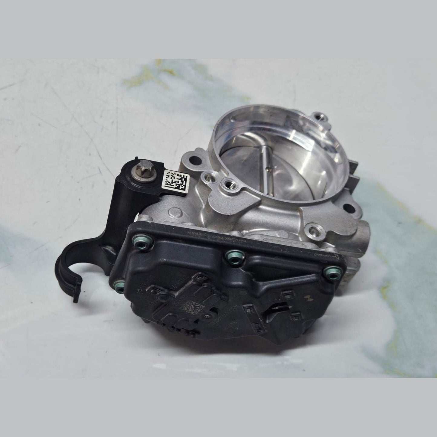 2024 BMW X5 G05 THROTTLE BODY VALVE 3.0L 9847189 OEM
