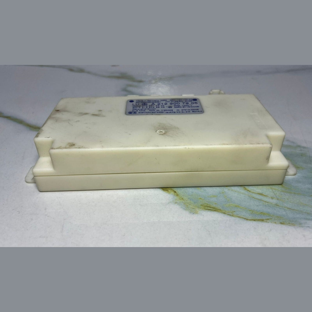 Mercedes-Benz W212 E-Class E350 Keyless Go Entry Control Module A212 9007905 OEM
