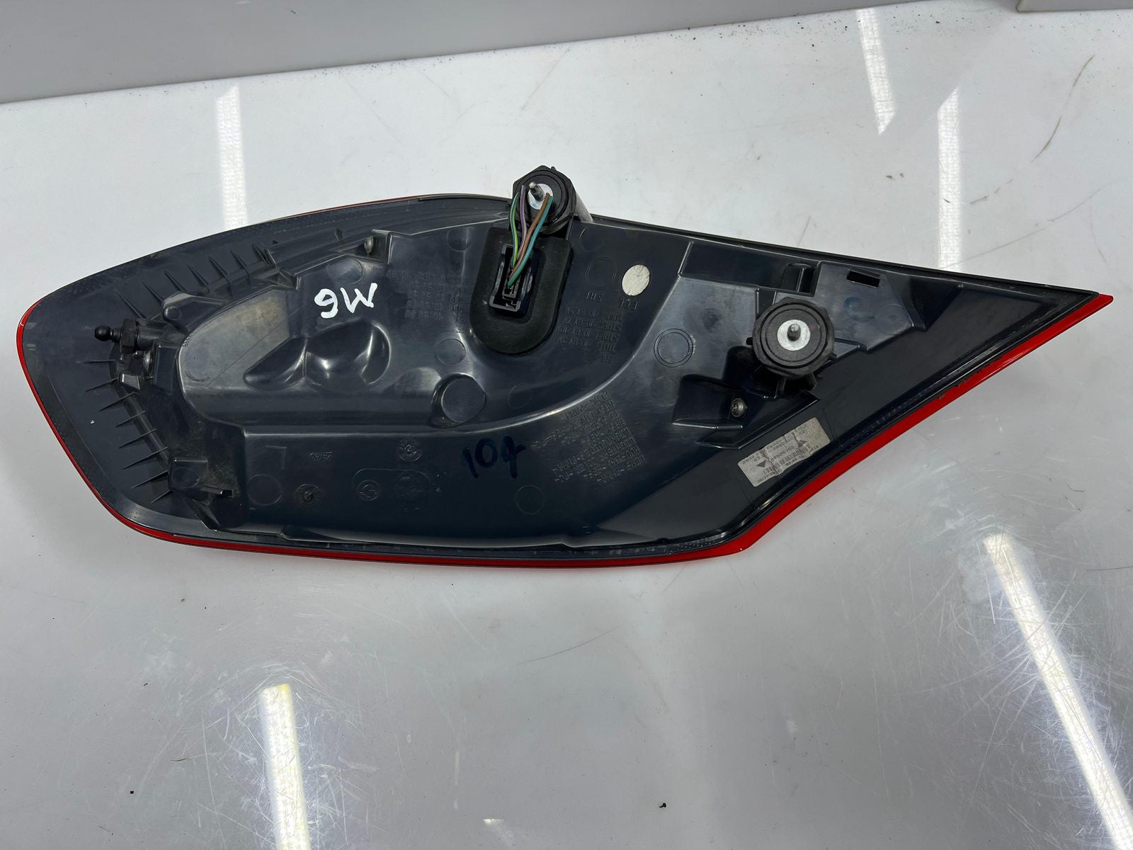 BMW Rear Tail Light BMW F12  LEFT  89505159 RIGHT 89505160