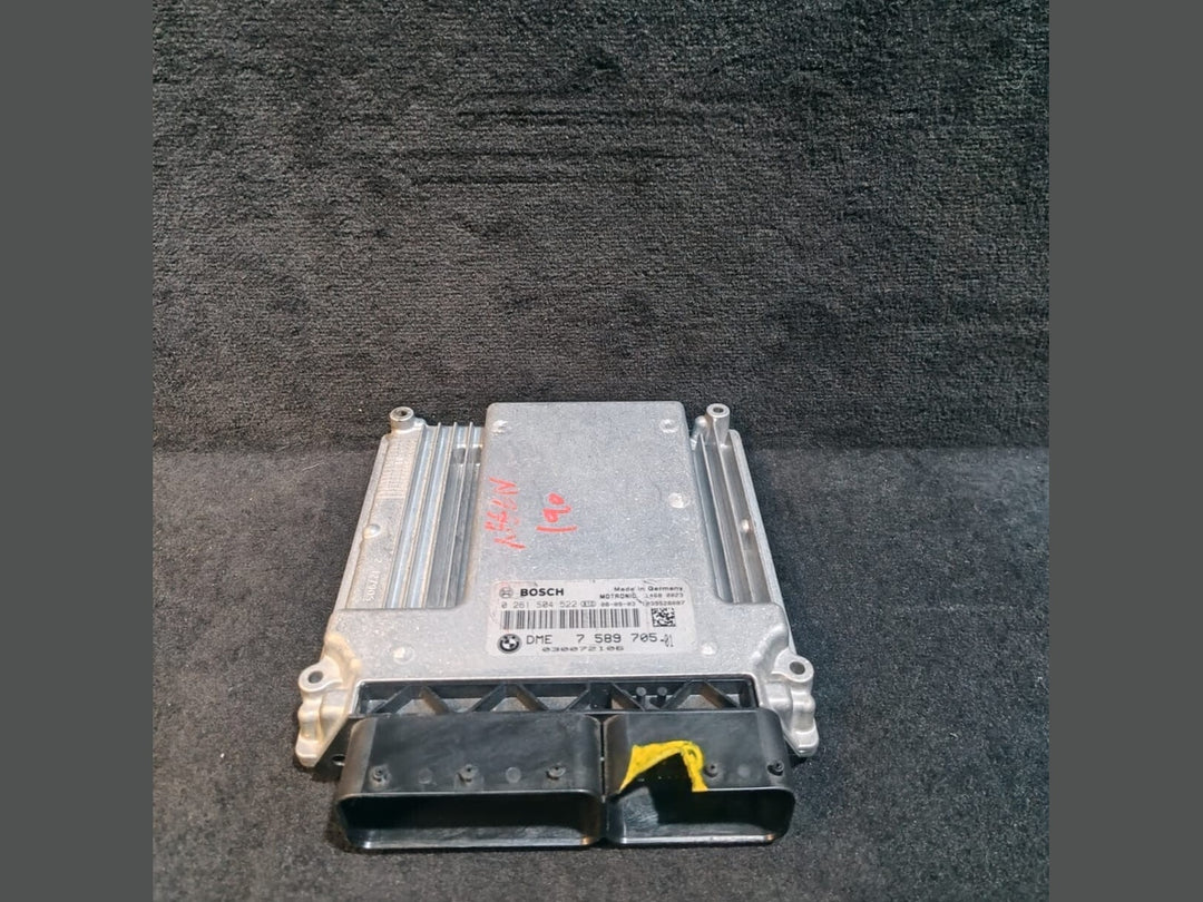 BMW 3 Series E90 E92 ENGINE CONTROL UNIT ECU ONLY  ECM S04 DME 7589705