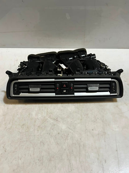 BMW 7 Series F01 F02 F03 F04 750i Center Dash Air Vent 9115859 OEM RHD