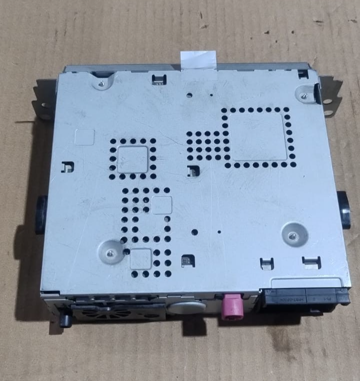 OEM BMW F10 F11 F12 BUSINESS RADIO CD GPS HEAD UNIT 9272004