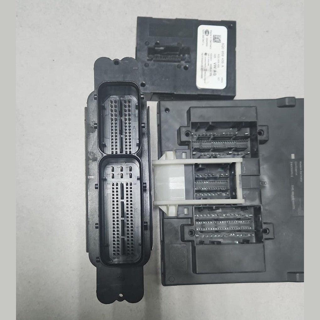 2010-2012 Volkswagen Golf Engine Control Unit 04E907309G ECU SET Golf 1.4 TSI 