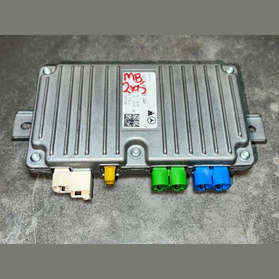 14-16 Mercedes W166 GL ML Surround View Camera Control Module  A000 9007804 OEM