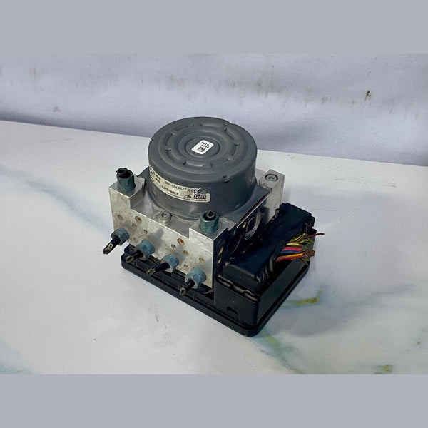 OEM BMW 328i 335i ABS Anti-Lock Brake Pump Module Unit 6868638
