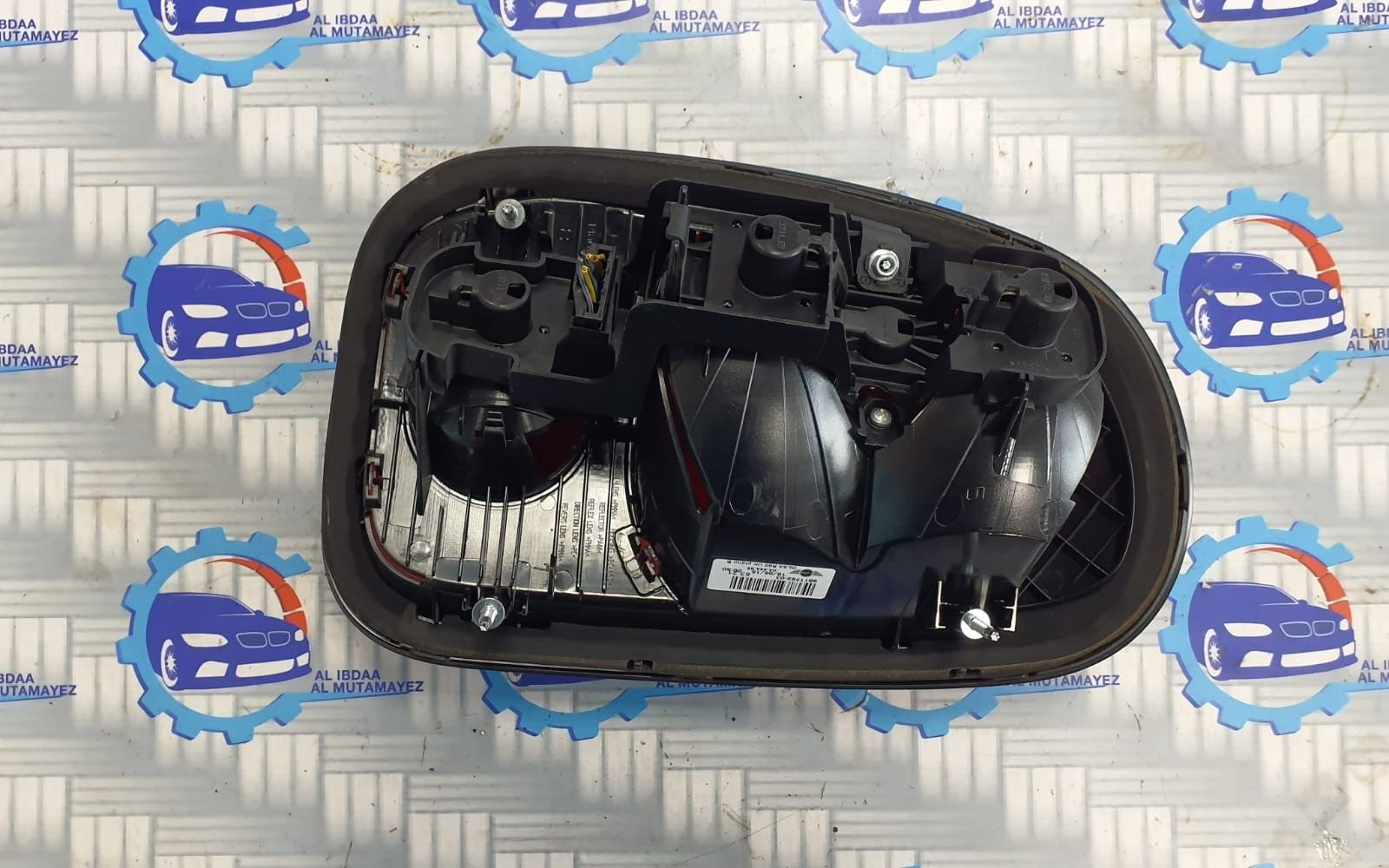 Mini Countryman R60 Rear Lamp Side Panel Tail Light Taillight RIGHT N/S 9811762