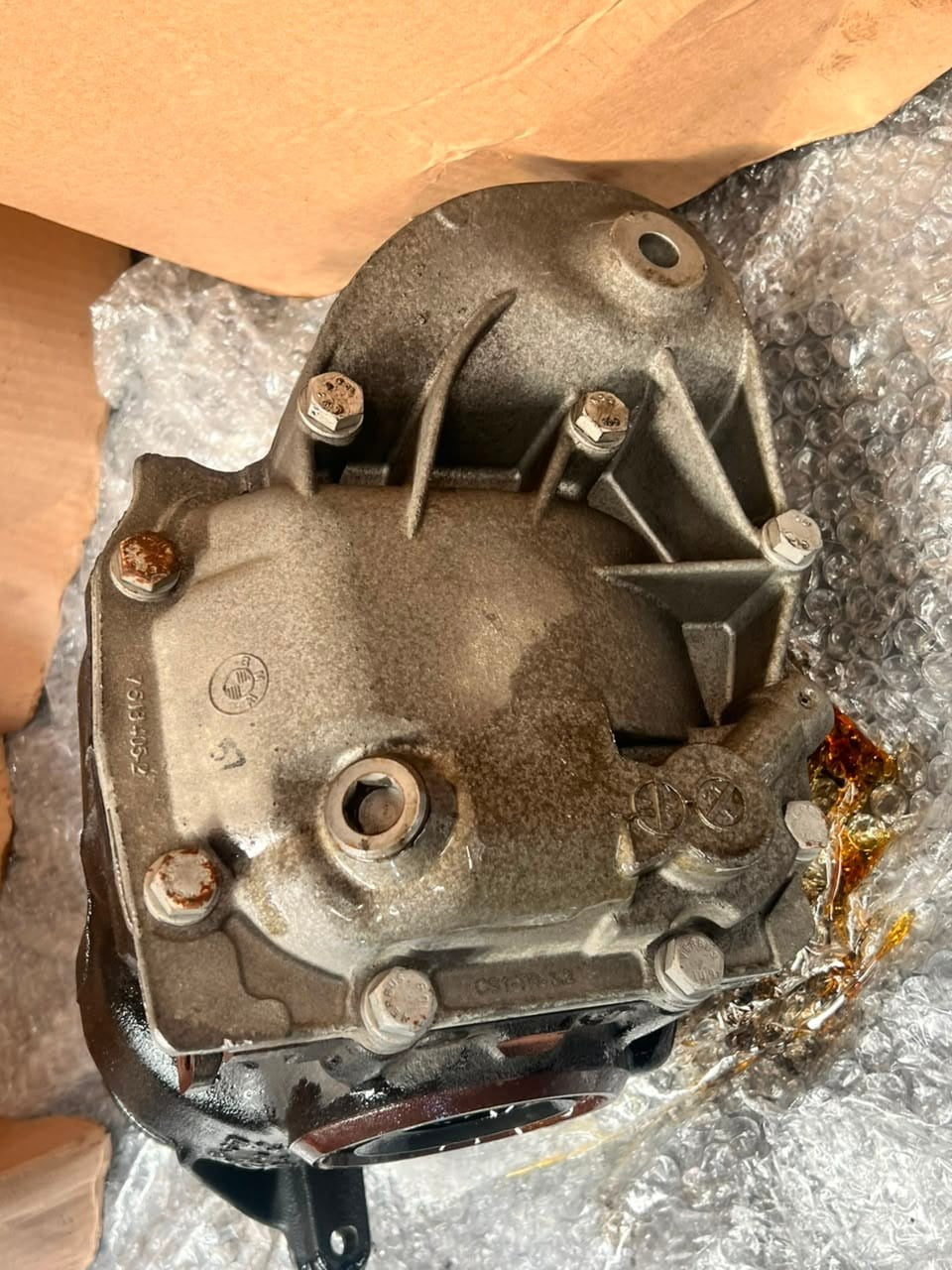 2010-2015 BMW X1 E84 Rear Differential 7592987 RATIO 3.91