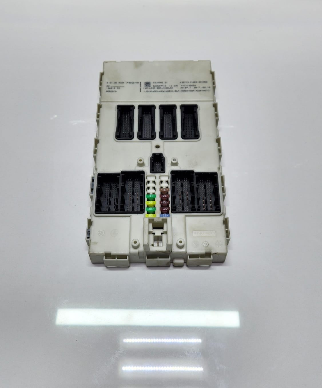 2014-2016 BMW 428i Fuse Module 9324782 3 & 4 Series F32 F33 320i 328i 328d OEM 
