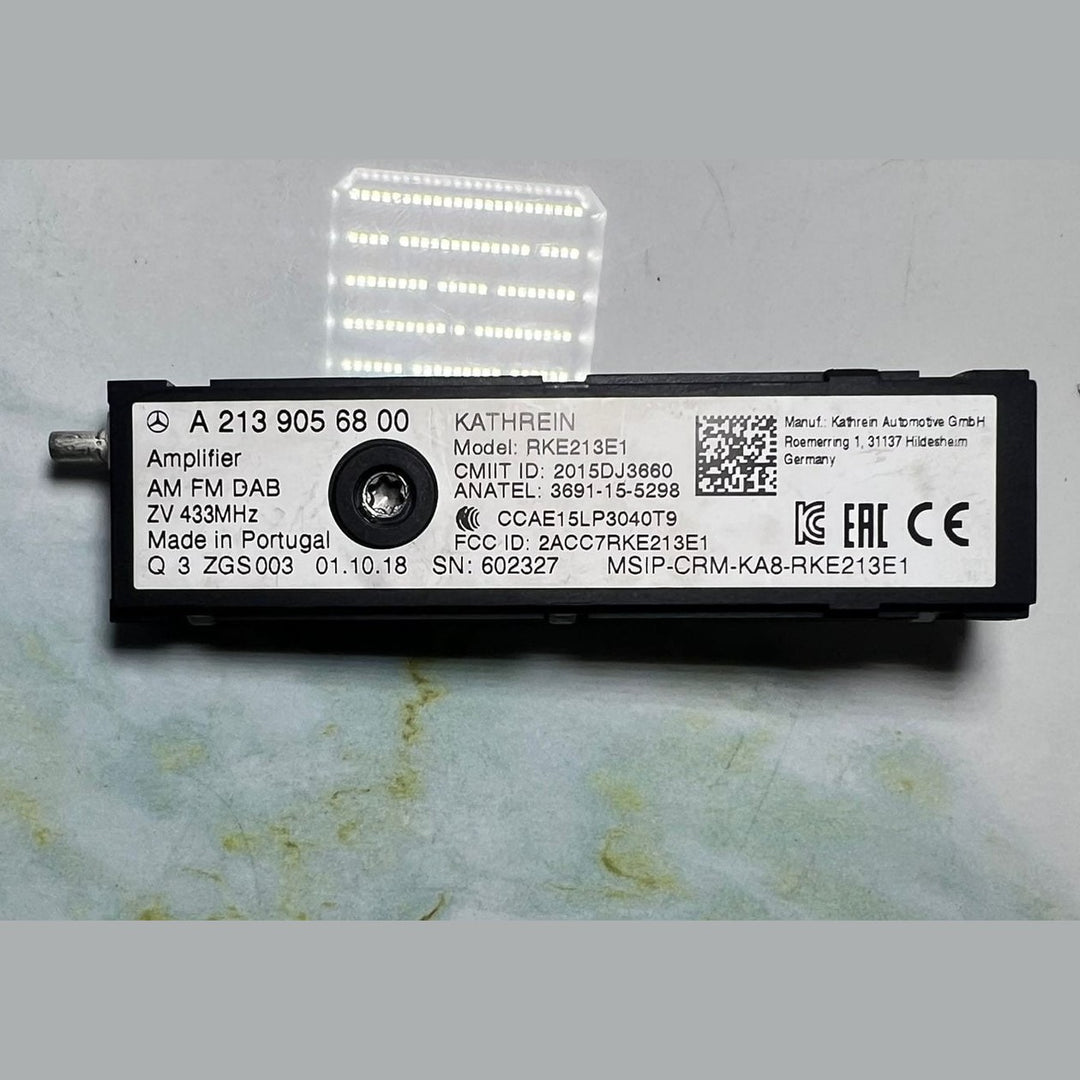 Mercedes Antenna Amplifier A2139056800 C-Class W205 and W177