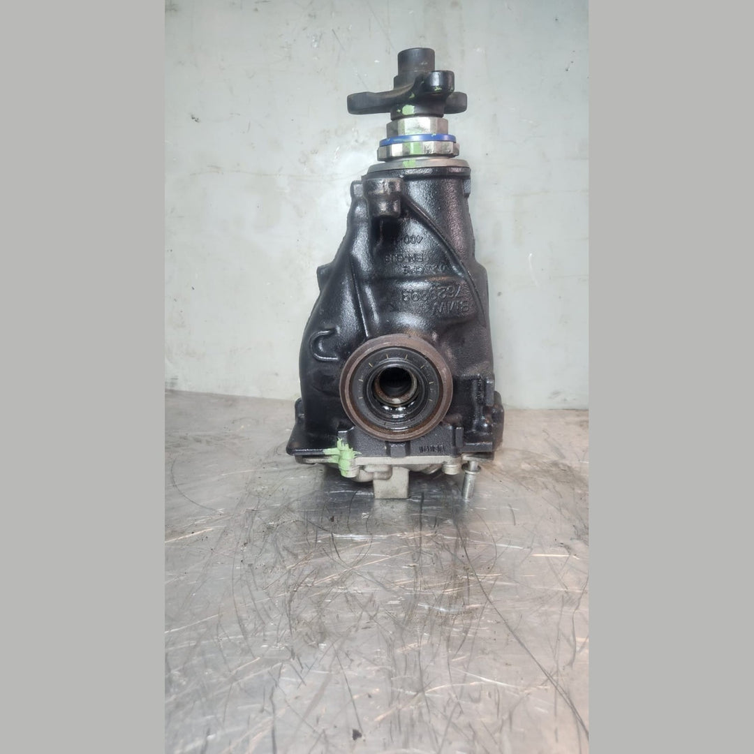2012-2016 BMW 320i Rear Differential Carrier 7612164 F30 318i B38 3.15
