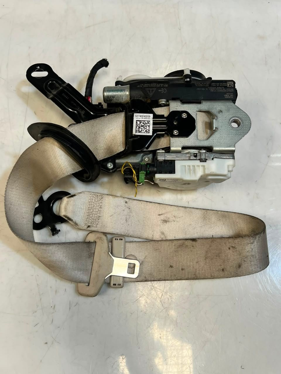 BMW 530  5 Series G30 G31 Front Seat Belt Right FR Tensioning System 34027306