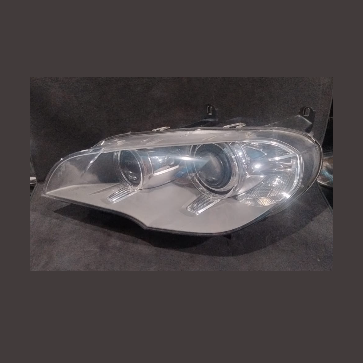 BMW X5 E70 LCI M SPORT LEFT XENON HEADLIGHT- 7221893 2013