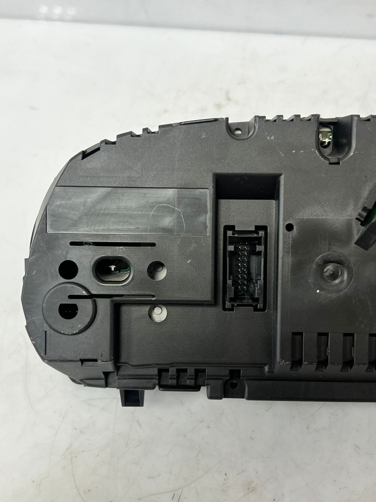 BMW E90 E91 E92 E84 Instrument Cluster SPEEDOMETER Uncoded 9220961 OEM