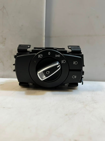 2007-2013 BMW  3 Series E90 and E91 328i Headlight Switch 9169404 OEM
