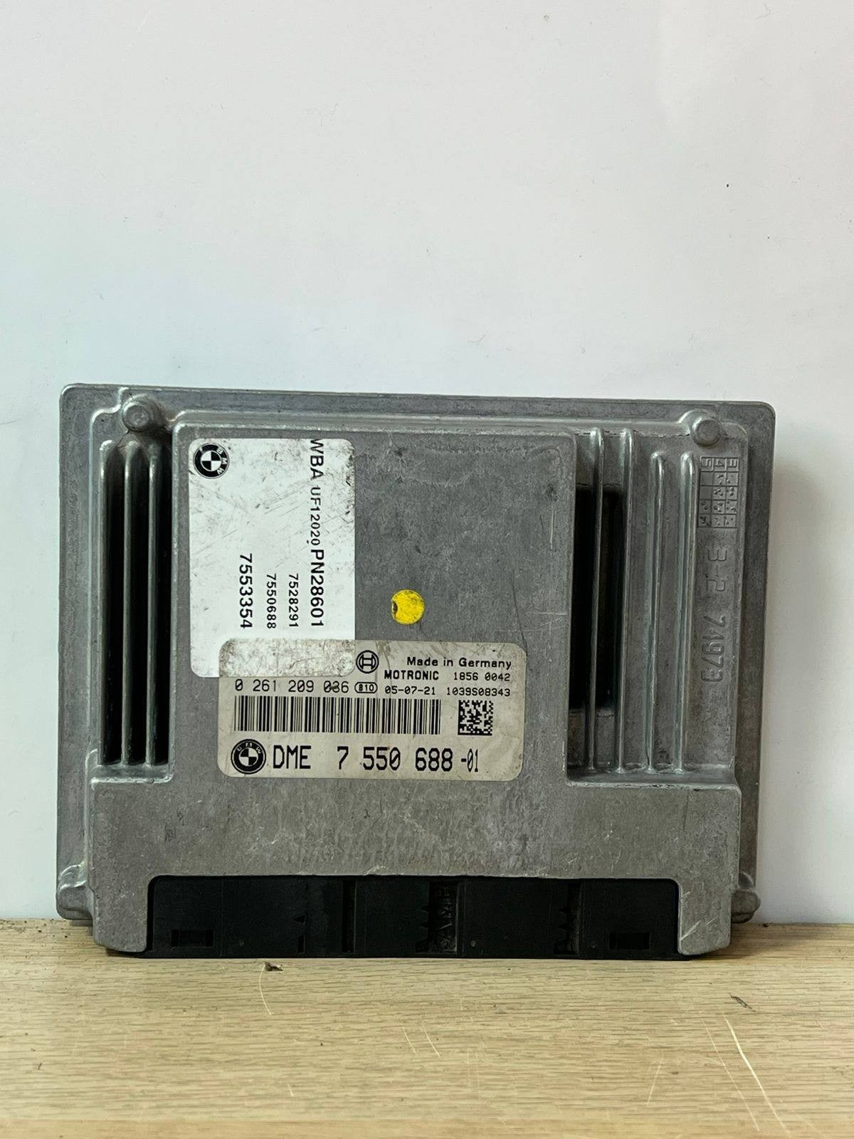BMW Engine Control Unit 7550688 BMW E81 E87 116i model ECU 