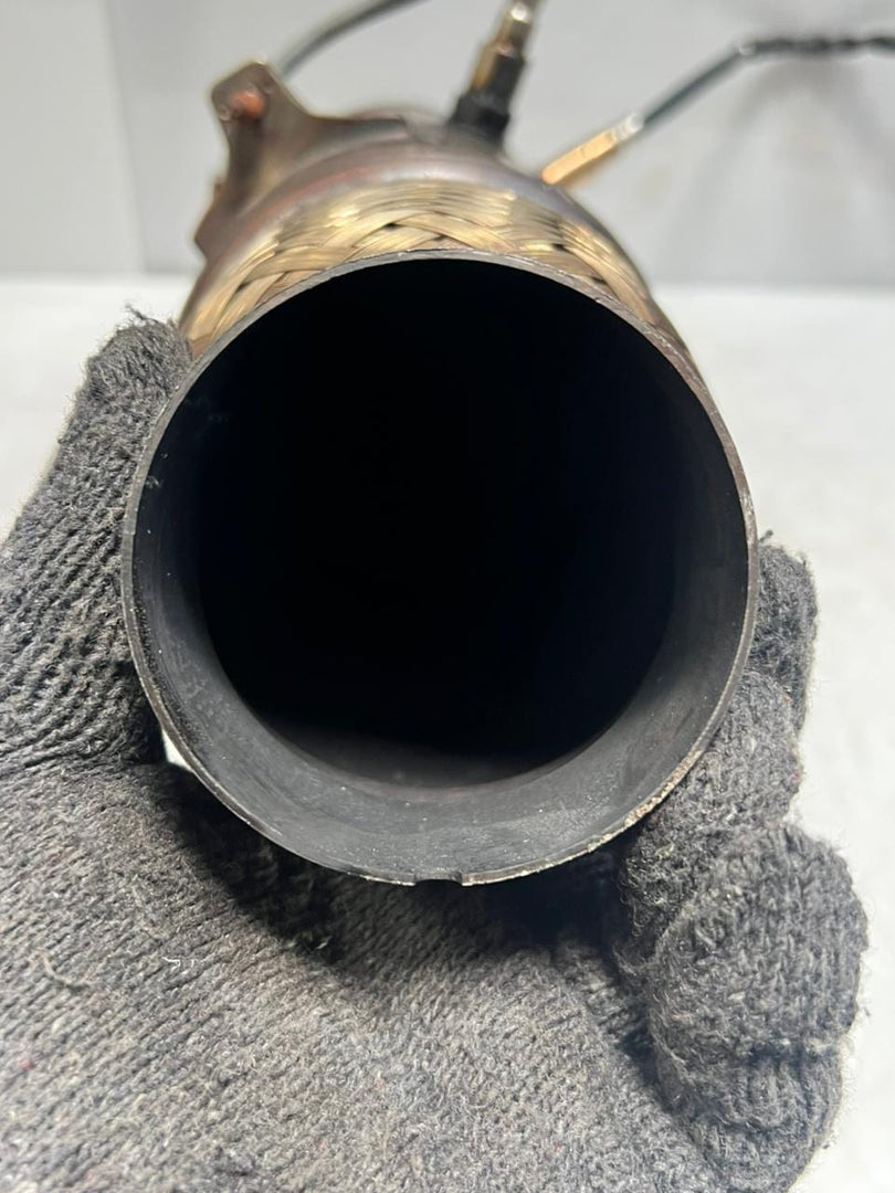 2006-2013 BMW X5 F10 F11 F06 F12 F13 F15 F16 ENGINE Catalytic Converter 7616268