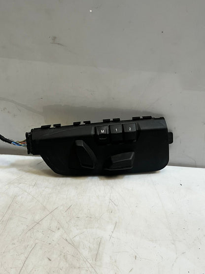 2010-2014 BMW Suzuki Kizashi Seat Adjustment Switch 9347402 OEM