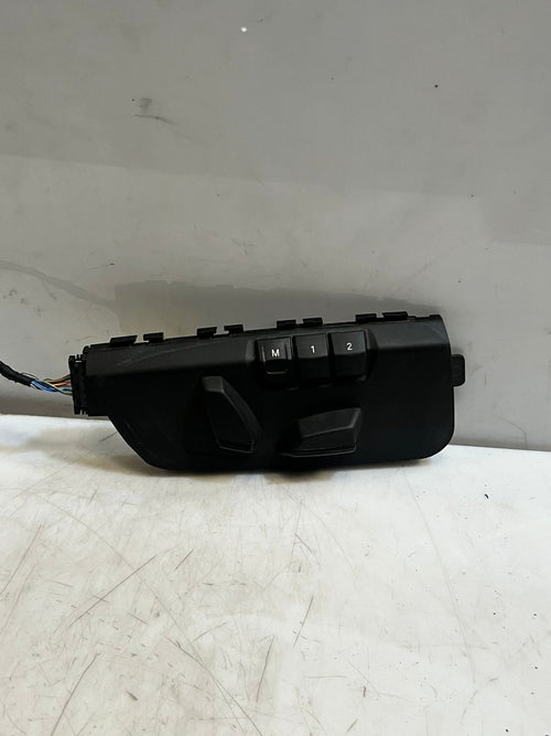 2010-2014 BMW Suzuki Kizashi Seat Adjustment Switch 9347402 OEM