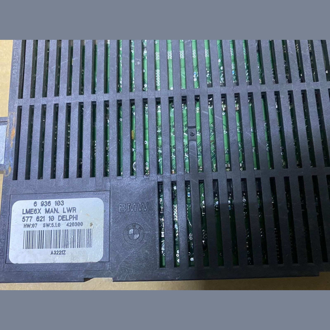 2004-2007 BMW 530i Lighting Control Module 6936103 E60 E61 E63 E64 E65 E66 5 Ser